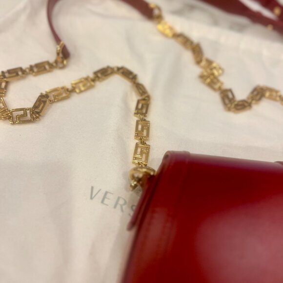 Versace Greca Goddess Leather Shoulder Bag - Red - Picture 7 of 12